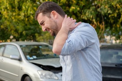 nekletsel schadevergoeding claimen met de hulp van een letselschadespecialist