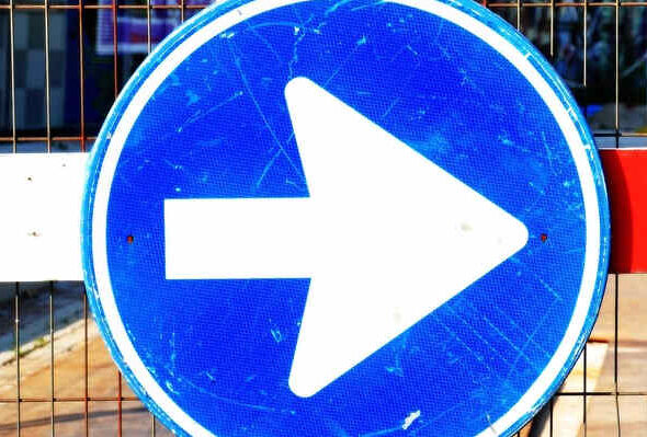 Moet je voorrang verlenen aan een bestuurder die tegen het verkeer inrijdt, Rechtbank Gelderland 3 december 2025, ECLI:NL:RBGEL:2025:11148